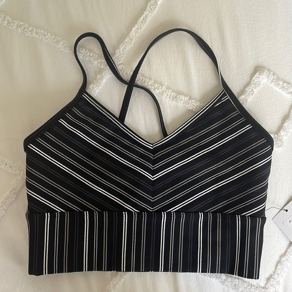Glyder S sports bra